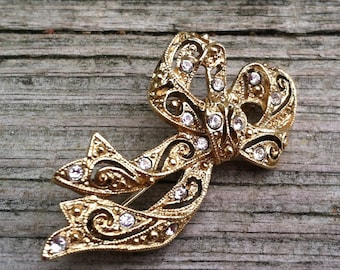 SALE Vintage Bow Rhinestone Brooch Costume Jewelry