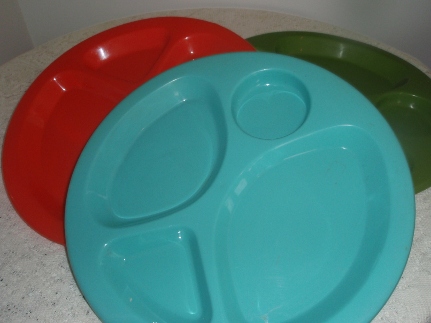 Retro Picnic Plates large plastic divided picnic plate