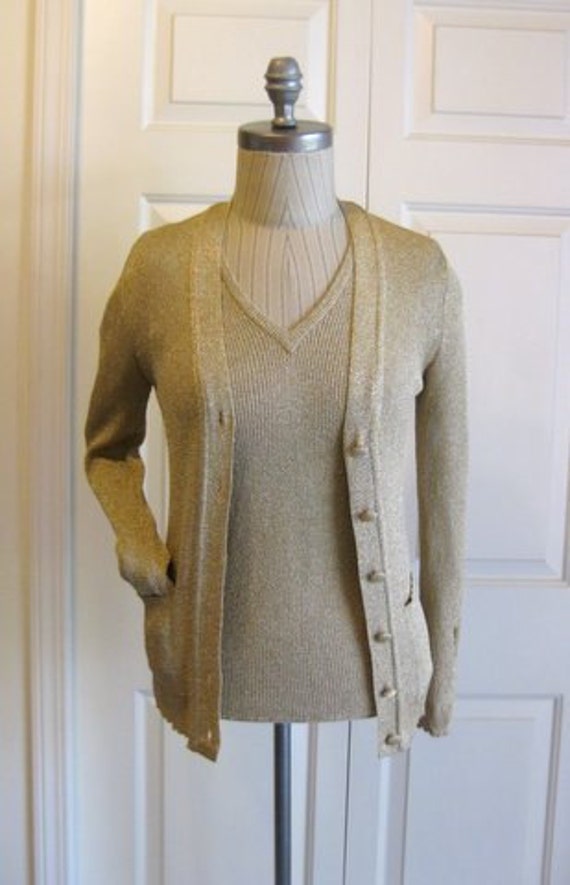 Cardigan sweater set pink gold guest