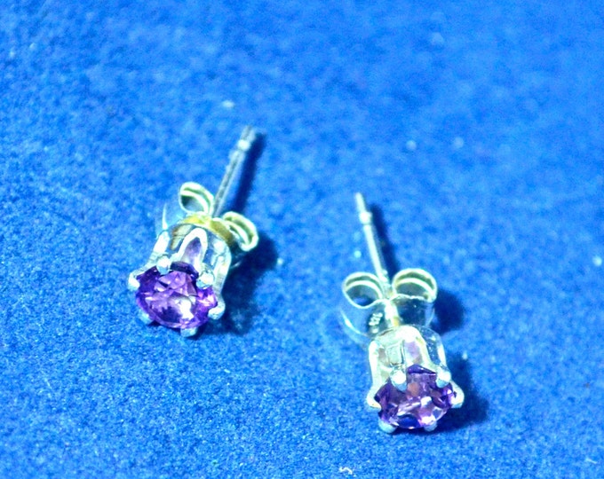 Amethyst Studs, Small 4 mm Round, Natural, Set in Sterling Silver E450