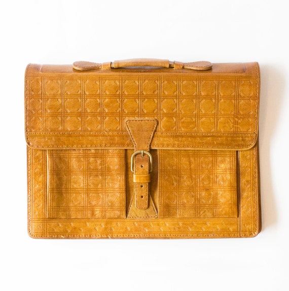 Vintage 1970s Briefcase / Unisex Book Satchel / by ILikeYourKit