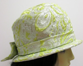 Vintage 1960s Hat, MOD Hat, Silver & Chartreuse Brocade hat, mod hat, Cloche hat, Mad Men Hat