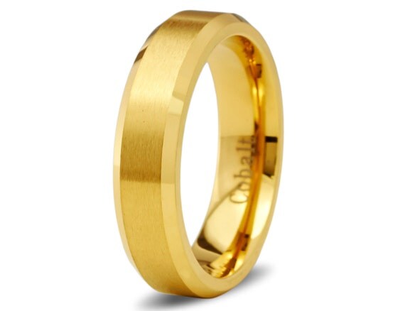 6mm 18k Yellow Gold Mens Cobalt Wedding Band Ring by GiftFlavors
