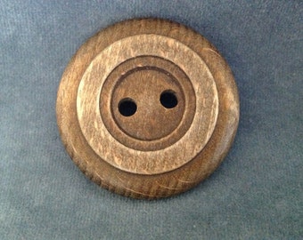 Big wood button. 2" (50mm) 1 piece