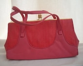 SALE Vintage Fuschia Pink clasp handbag