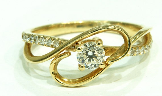 Art Deco Engagement Ring Yellow Gold Ring by gispandiamonds