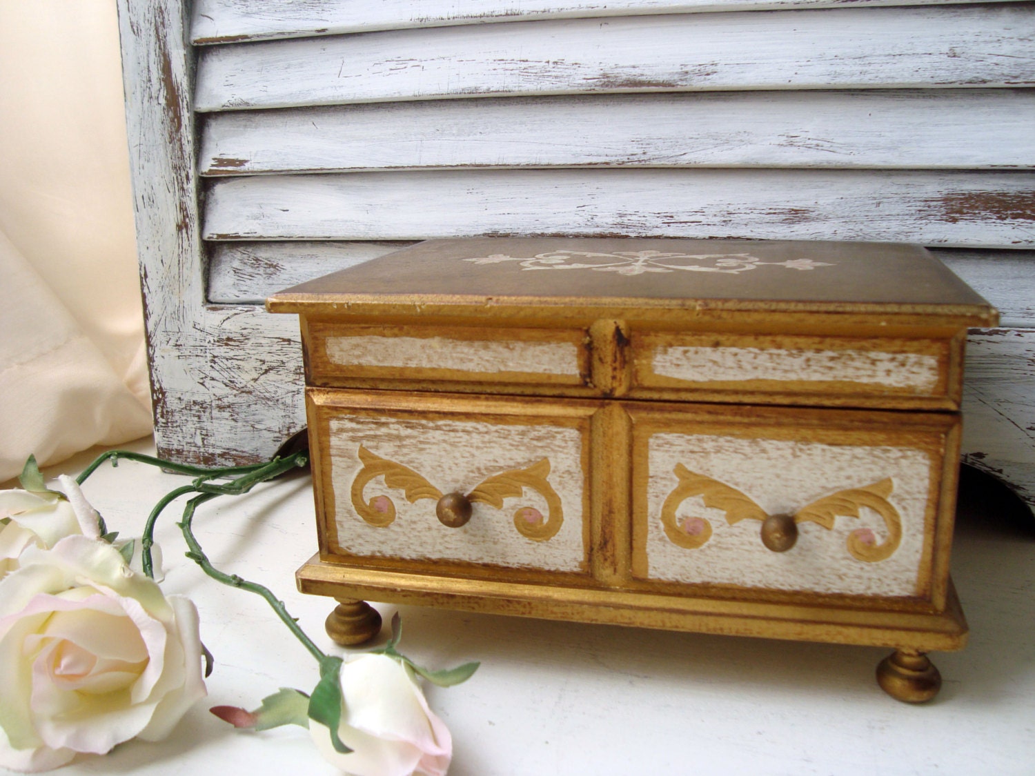 Vintage Gold and White Wooden Musical Jewelry Box, Shabby Chic, Fleur