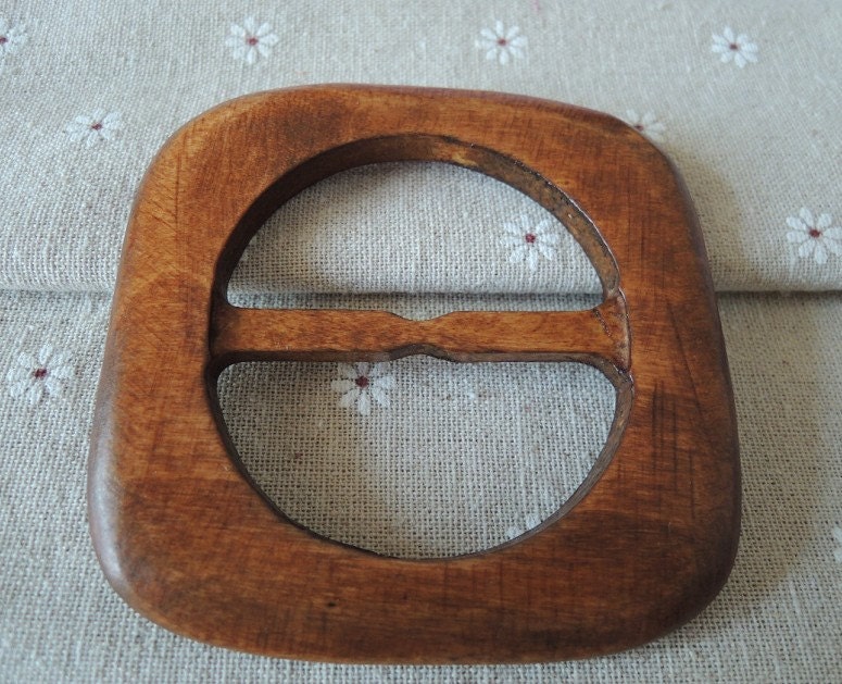 1 Piece large 9.2x8.9cm brown Wood buckle wooden belt buckle