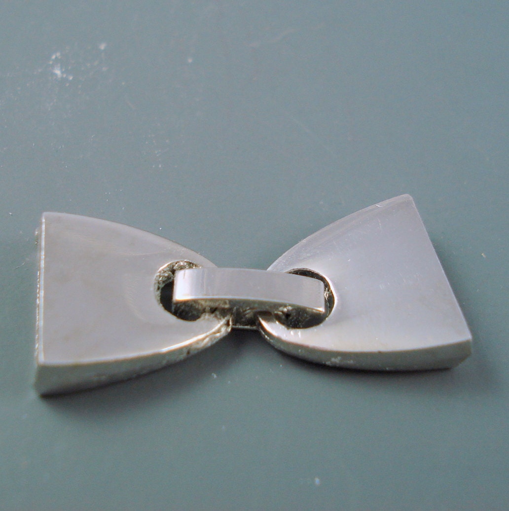 Fold Over Latch End Cap Clasp Silver Finish 28MM x 12MM