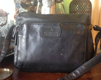 Vintage Liz Claiborne Leather Handbag... Leather Purse