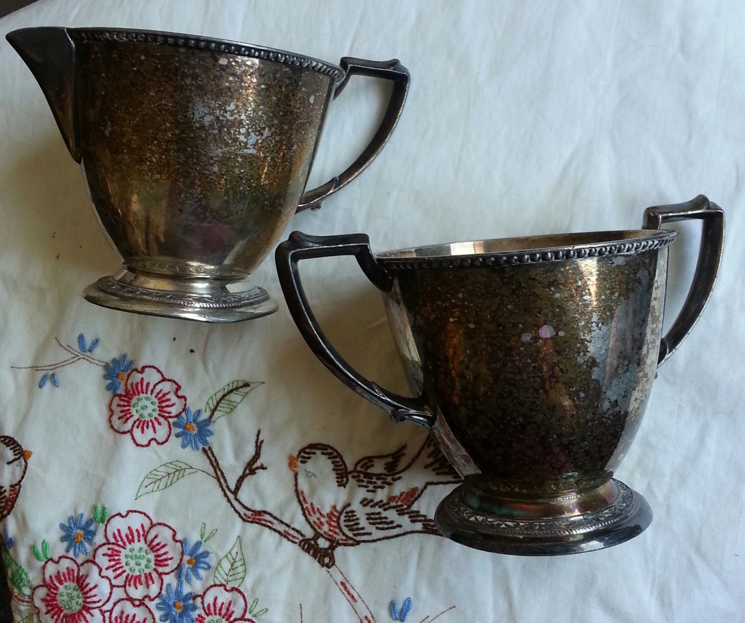 Lakewood Tudor Plate Oneida Community Silver by TeaThingsandMore