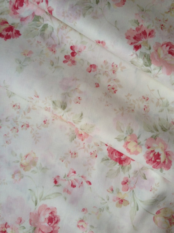 Half Yard of Lecien Durham Quilt Collection Faded Roses on