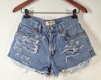 High Waisted Denim Shorts - LEVI'S Ripped Jean Shorts - Size US 3