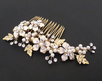 Gold Bridal hair comb, Gold Wedding headpiece, Bridal headpiece, Crystal headpiece, Rhinestone hair comb, Gold headpiece, Hair vine