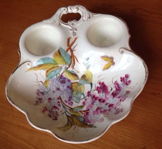 VICTORIAN Ceramic Divided Candy Nut Dish Daisies and Gilded