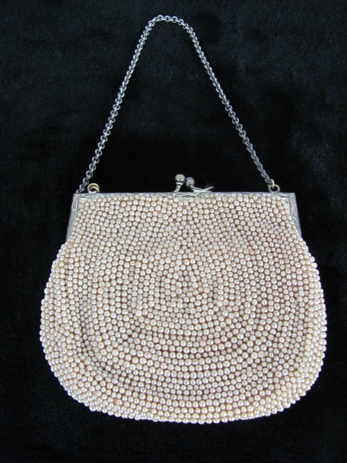 Vintage small beaded handbag with a compact and by ALWAYSNEU