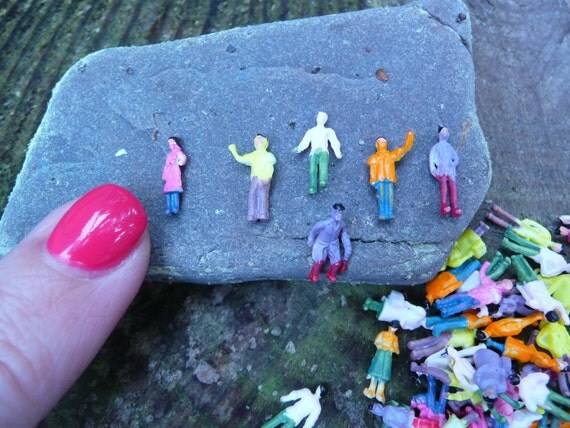 tiny figures art