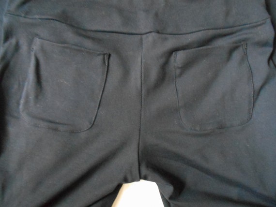 workout pants with back pockets