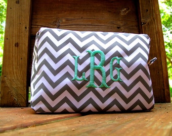 Monogrammed Makeup Bag - Chevron Pattern