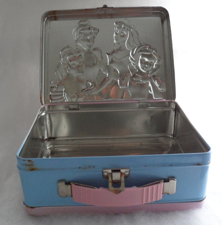 DISNEY 4 PRINCESS Metal Lunch Box Early Disney by BYGONERA
