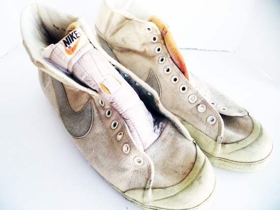 1970s nike sneakers
