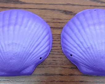 Foam mermaid shell bra covers.