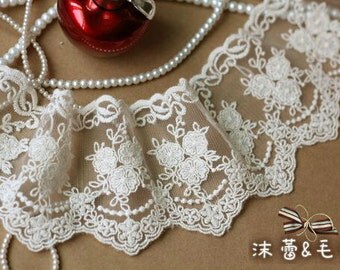 White Flower Lace Trim Embroidered Trim 3.34 Inches Wide 1 Yard M08