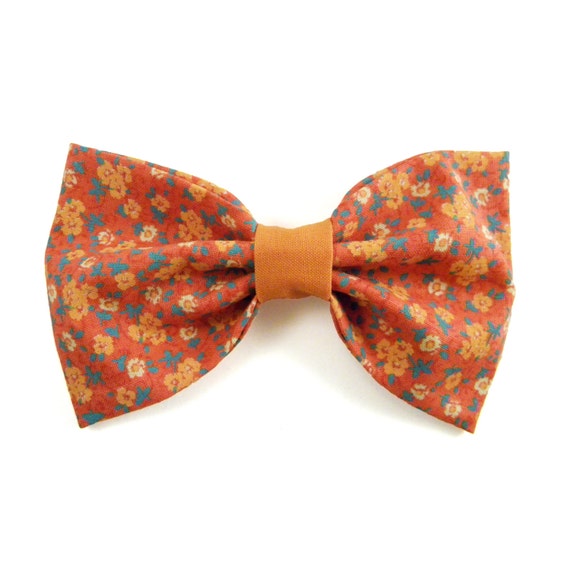 Items similar to Orange Floral Bow on Etsy