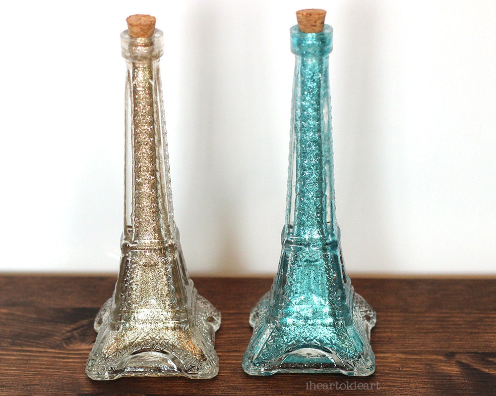 Gold Glitter Eiffel Tower Glass Bottle Vase / by iheartokieart on Eiffel Tower Vases id=31773