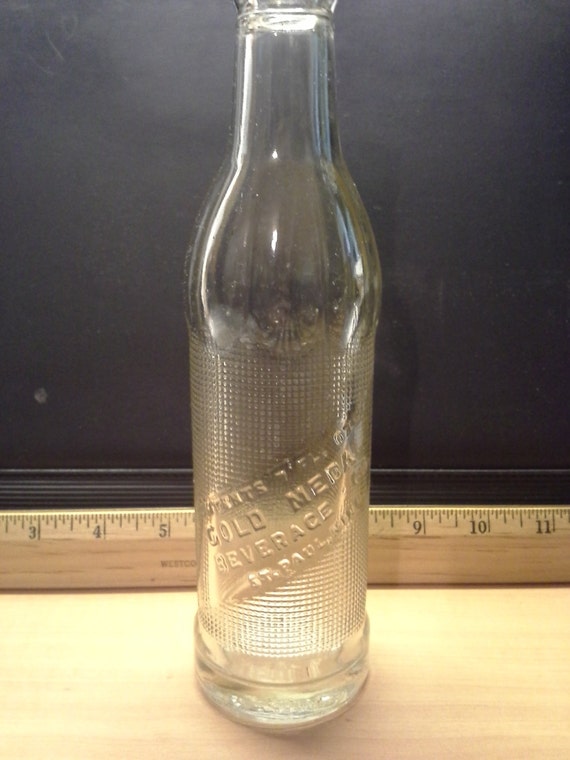 Gold Medal Beverage Co. St. Paul MN 7 fl oz by ChestersFinds