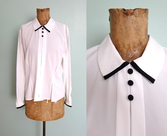 Vintage bluse/ black and white collared shirt/ by MILKTEETHS