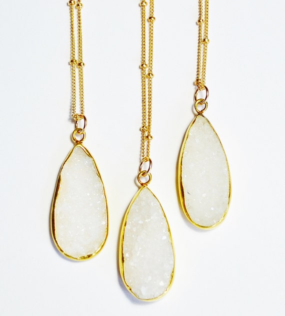 Items similar to White Druzy Quartz Teardrop Pendant Necklace