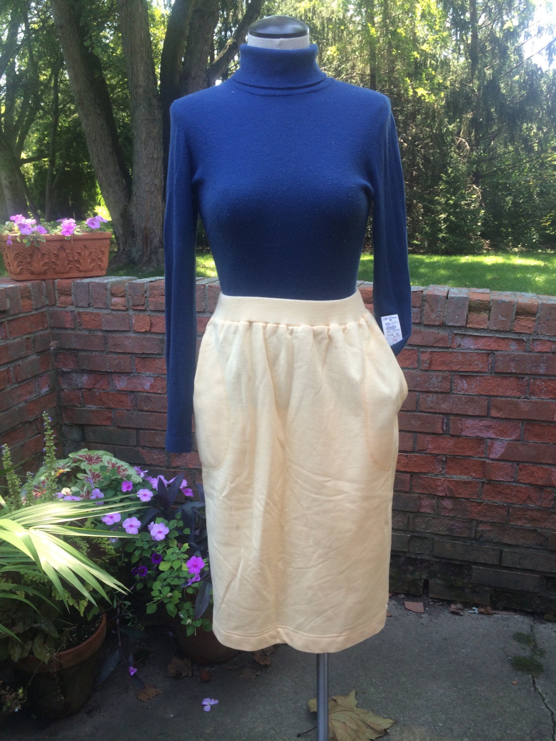 Casual High Waisted Fleece Skirt In Light Yellow by PDeeVintage