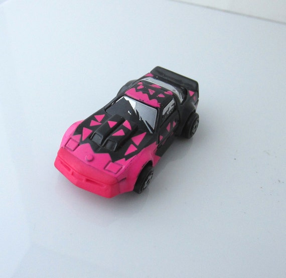 Burnin' Key Car Matchbox Hot Pink & Black Toy Vintage