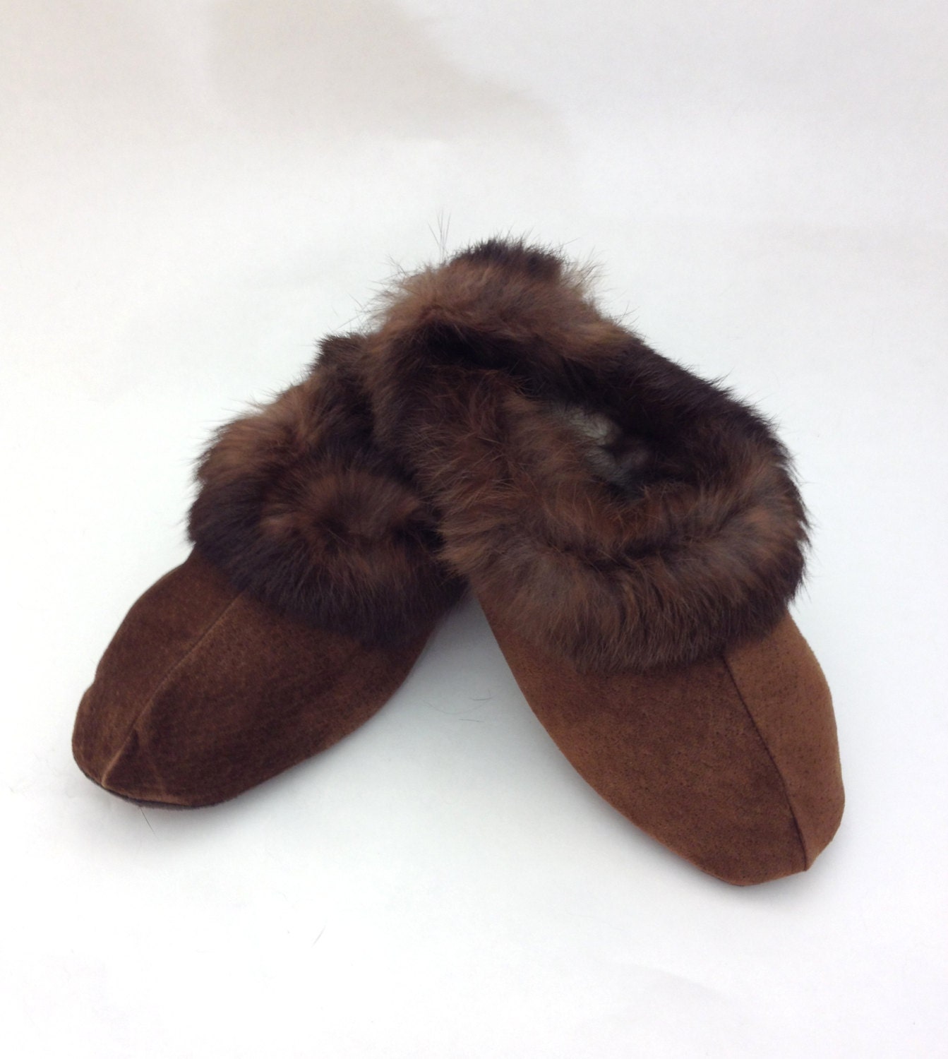 Brown genuine shearling slippers for women.Leather slippers