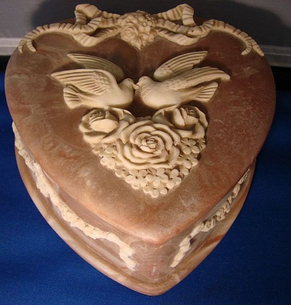 HEART JEWELRY Box Incolay Stone Heirloom by oldwestantiques