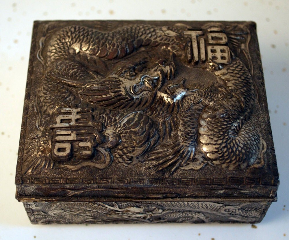 dragon box