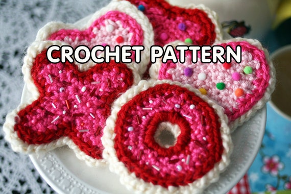 cookie heart crochet pattern PDF  Day xoxo Cookies Sugar Valentines  heart  Pattern Crochet