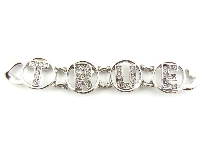 Double Link Round True Word Pendant