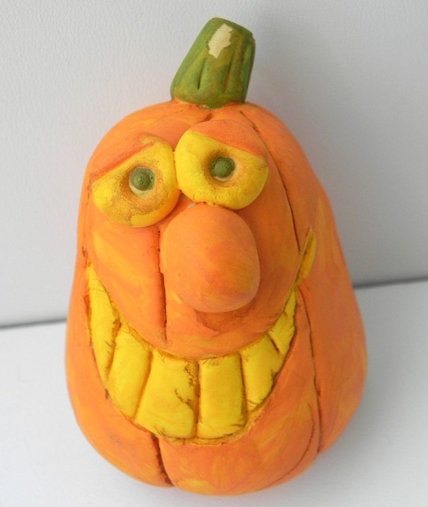 pumpkin ornament / Halloween decor / holiday / mini sculpture / decoration / figurine / O220