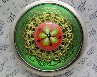 Compact Mirror Flower Power Comes With Protective Pouch