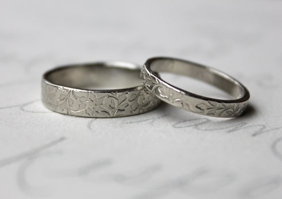 rustic vine wedding band ring set . 14k white gold leaf vine engraved ...