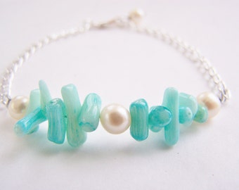 Freshwater Pearls & Real Coral Bracelet - Aruba - Affordable gifts - bridesmaid sets- beach weddings - teal - aqua and white