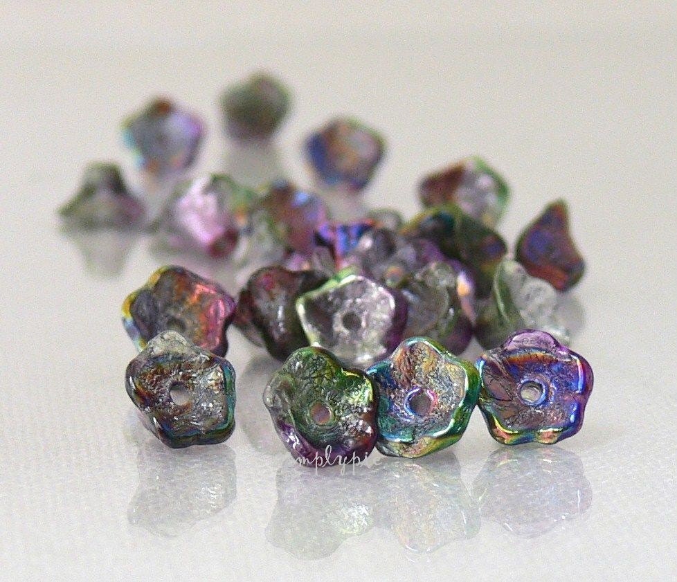 Magic Orchid Flower Cup Trumpet 20 Czech Glass Beads 7x5mm