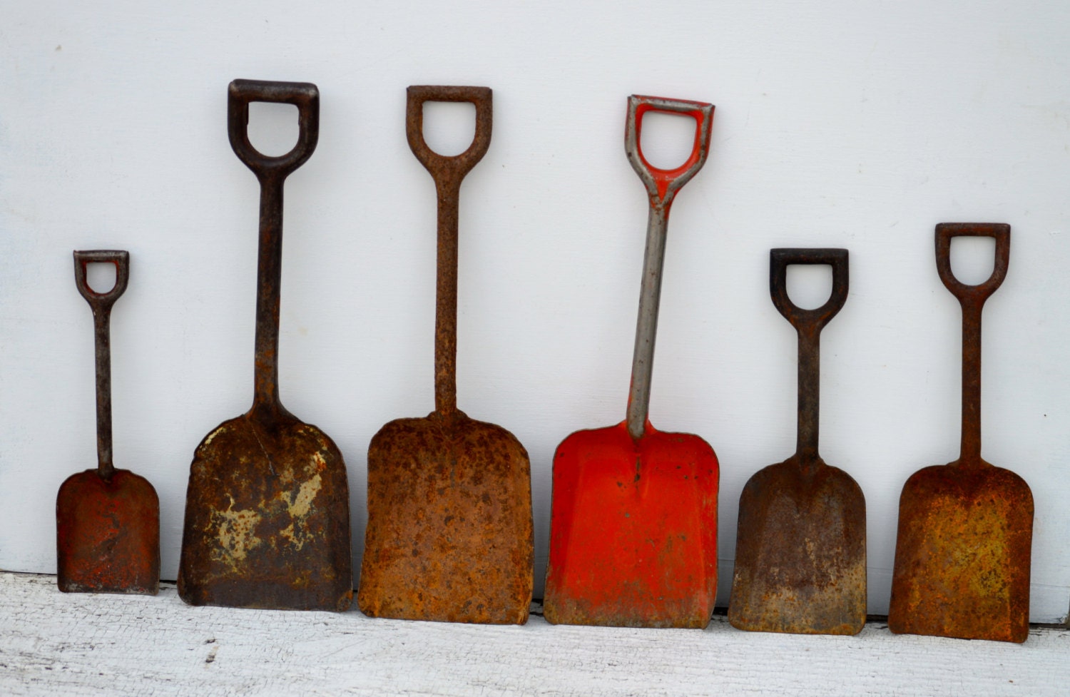 6 Antique Rusty Sand Shovels Vintage Beach Shovels by LeafandLane