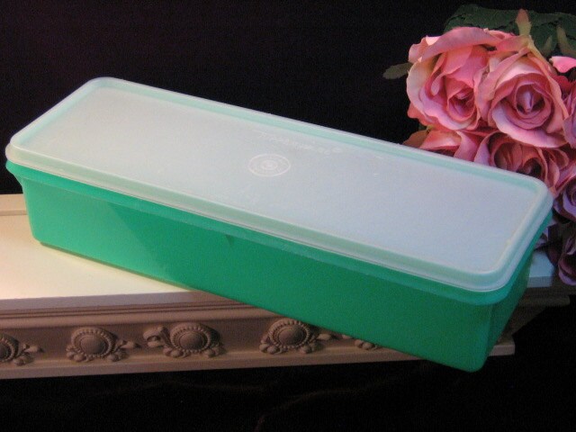 Vintage Tupperware Green Celery or Vegetable Keeper Storage