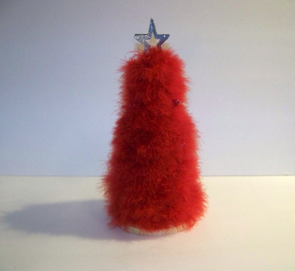 Little Red Feather Boa Christmas Tree / Christmas Home Decor