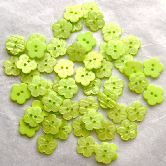 25 LIME GREEN Flower Buttons 2 hole Carved by MellowMoonSupply
