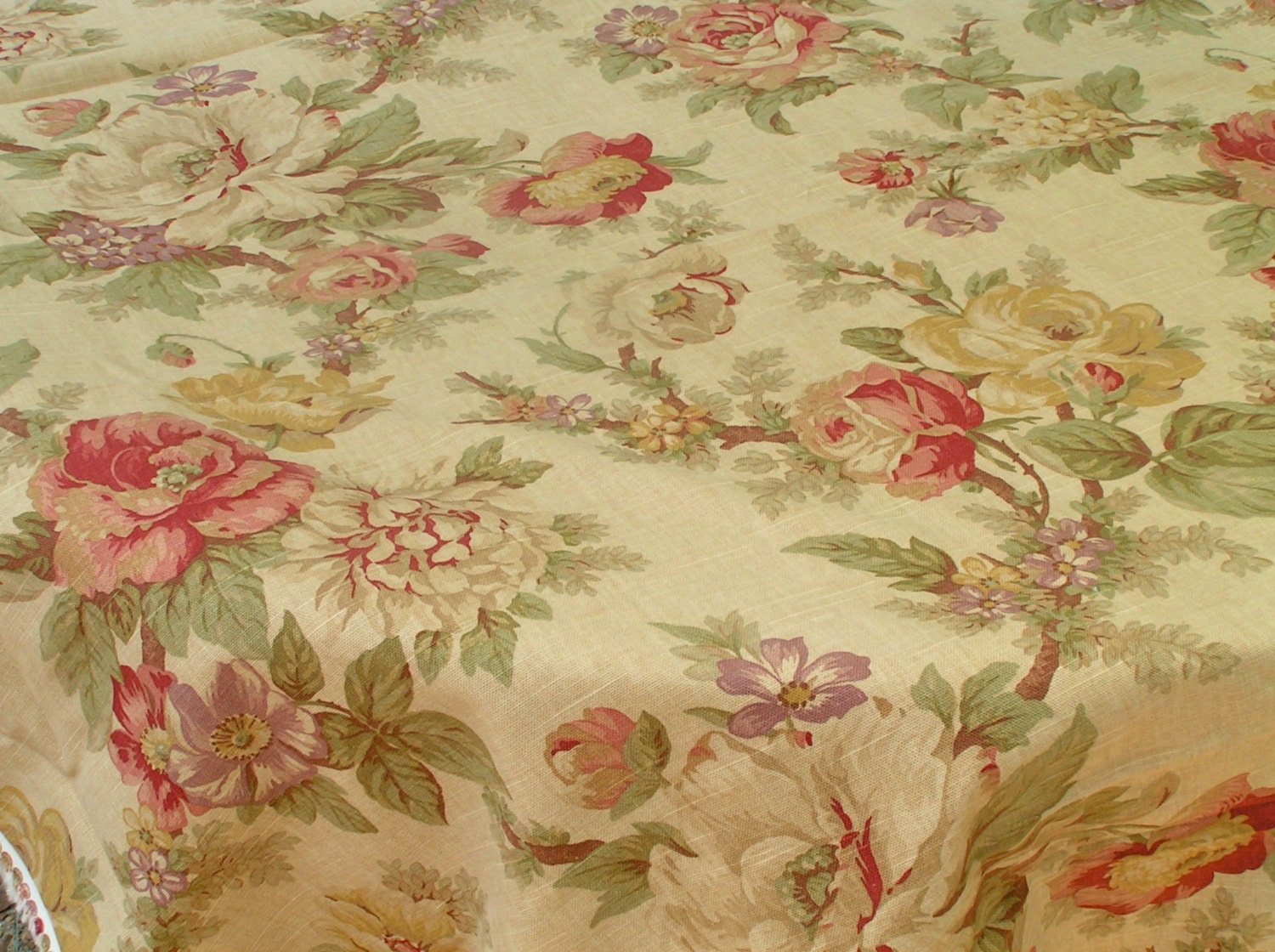 6 Y Covington Floral Fabric Ships Free