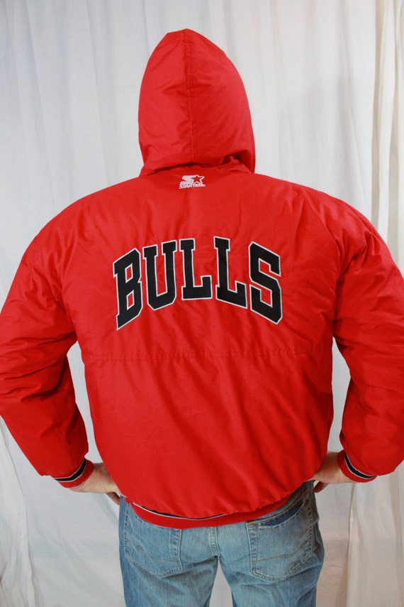 SALE: Vintage 90s Chicago Bulls Starter Jacket